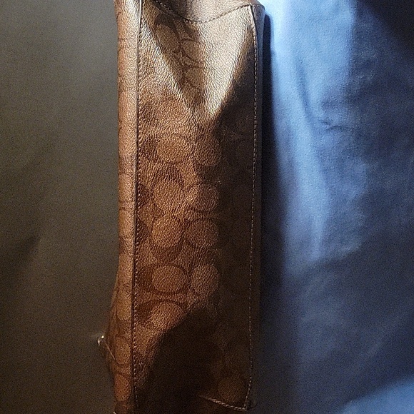 Coach Brown Monogram Large Shoulder Bag - Picture 4 of 7